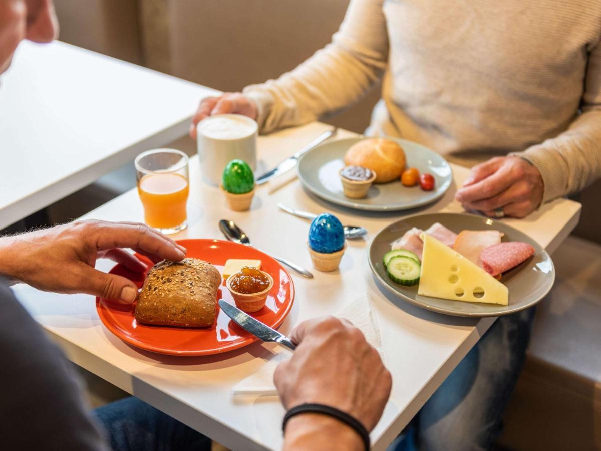 Ibis Budget Ulm City Bagian luar foto