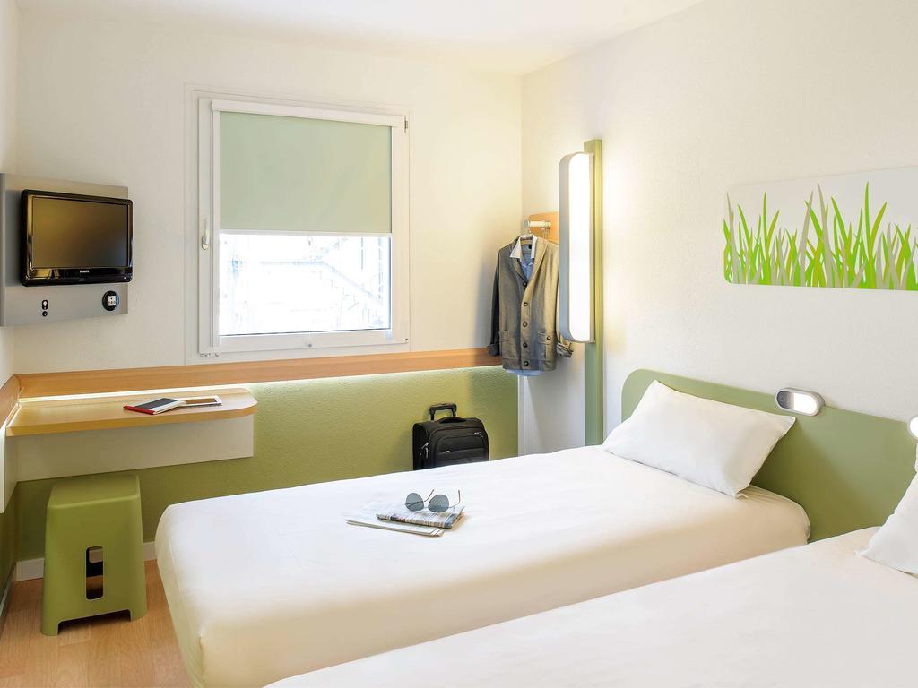 Ibis Budget Ulm City Bagian luar foto