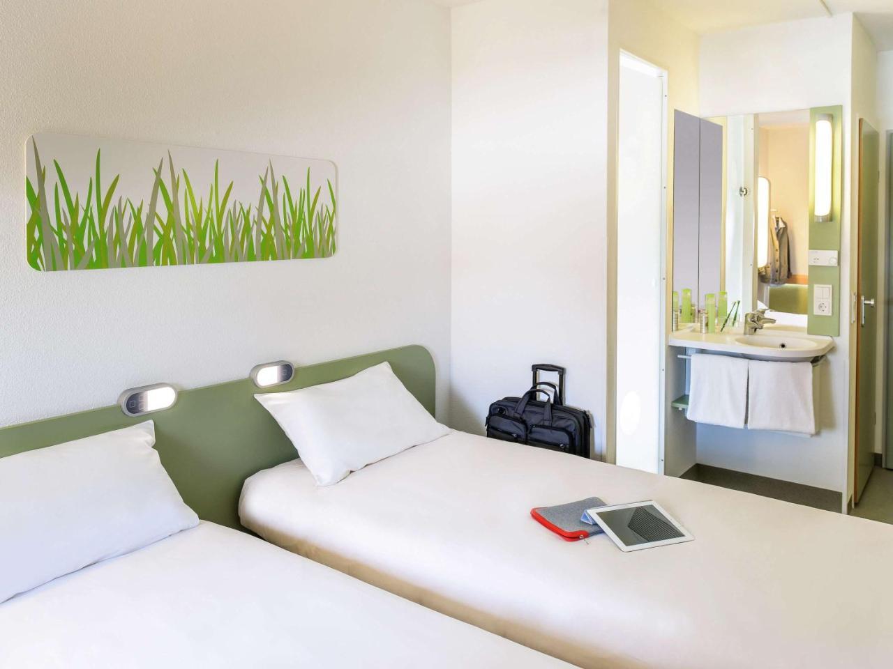 Ibis Budget Ulm City Bagian luar foto